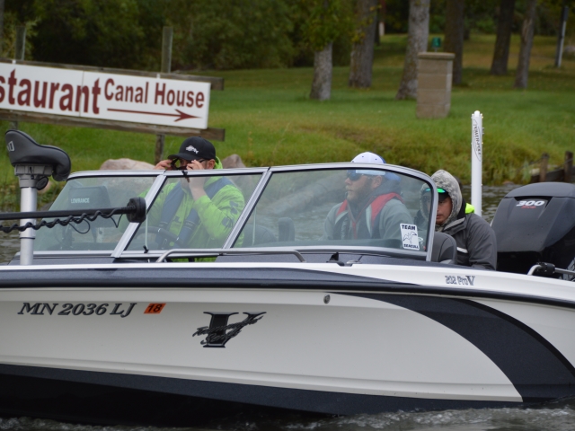 73AF1F76-3705-409B-A856-3231DFA4D989