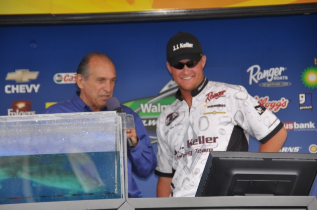 73C30BD8-4EC5-4521-B299-94B159653656