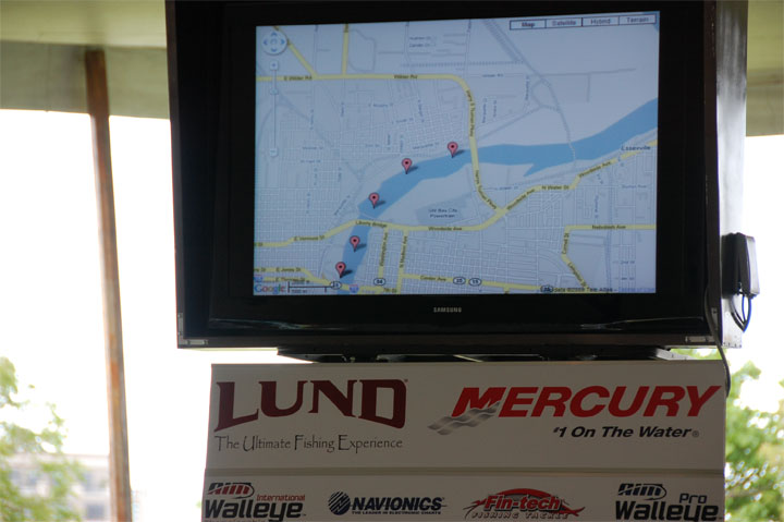 74190398-8662-42AA-A1FF-E9B9A5C5DEB7