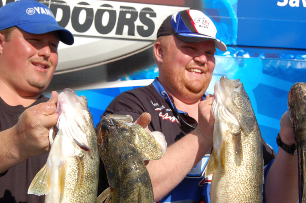 7439B004-850F-4192-BBFF-7B7B5FF80A11