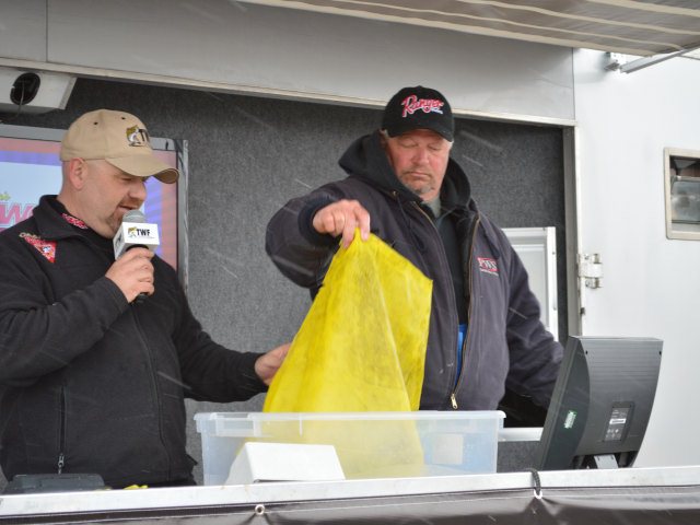 74455290-C88A-40FD-885D-8B235537AD0C