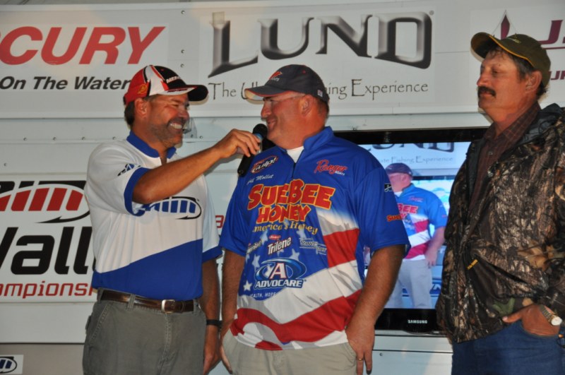 746FDF99-41D5-4CE6-B642-61D82B12C368