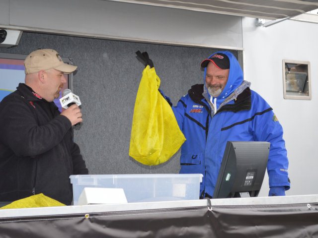 747E06C6-DA5D-49CA-B473-A932344D0AB3