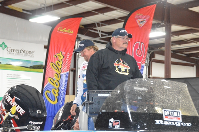 749A54A7-9BEC-4A09-88DF-F49ACCE69B64