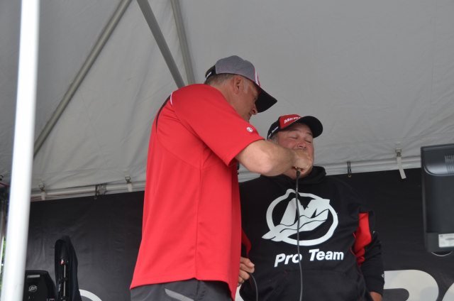 74B01938-8783-4ADF-87F2-9418245E2435