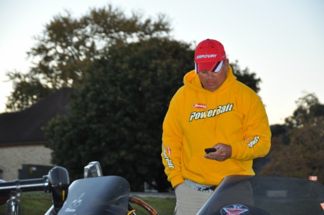 74C5B523-9F24-4DC9-8D63-C1CEE44E4C08