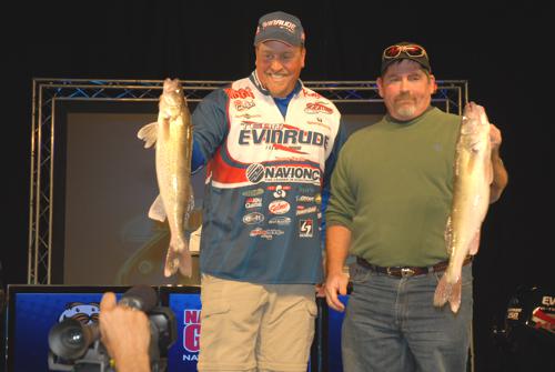 74C825A4-E265-4F54-AD37-2A9FB371C022