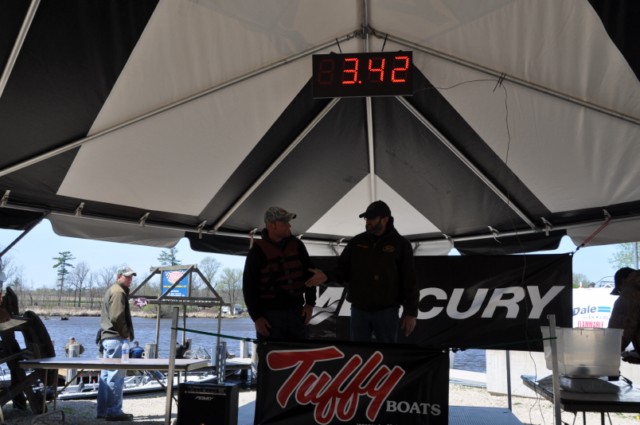 74CC6D08-D231-4B06-B641-3156A20CA3F2