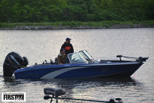 750C7B5C-C3E9-4819-90CB-C876B4C2C3AA