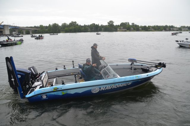 75370796-A9A6-499B-AC0B-6E93DC998C88