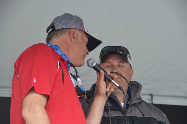 753D3672-4A6D-46F3-95F2-DB9E474CF48D