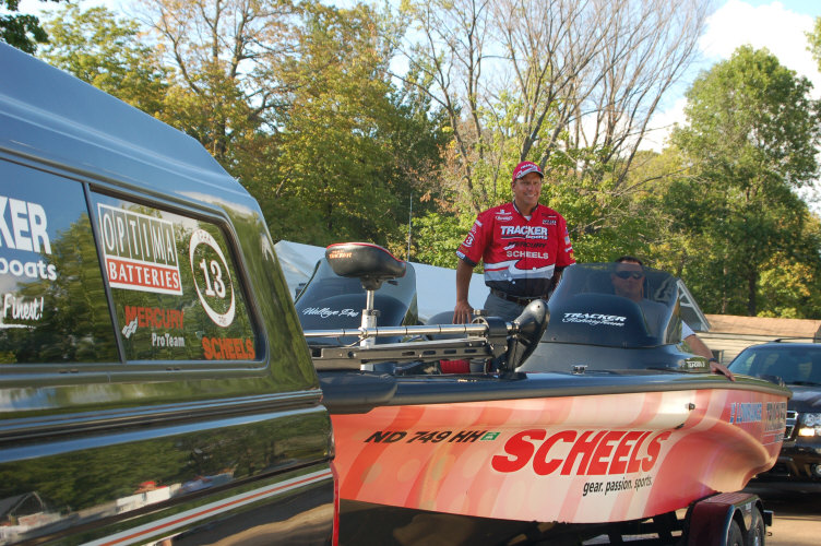 75559CAC-8D76-4EEE-A0F1-56D7D71CA73C