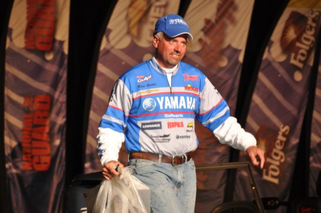 75709EC1-10DF-435B-823B-C4789E3F99CC