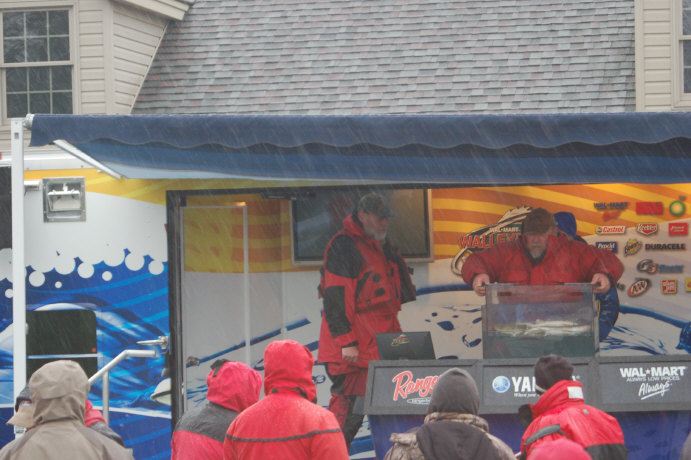 761B3105-8E4B-4907-A0B6-3B9B1D0D4043