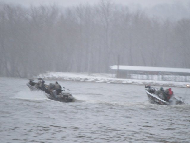 76275E7C-5022-4752-AA05-833F9E7B568B