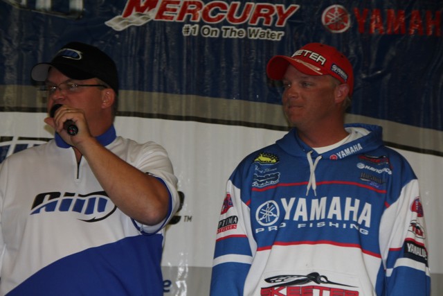 76660714-7BF7-49FB-B215-9FB273AB75AD