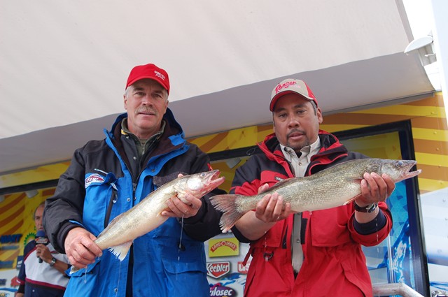 76740F64-3D89-4B08-920F-9C7E78F75E7E