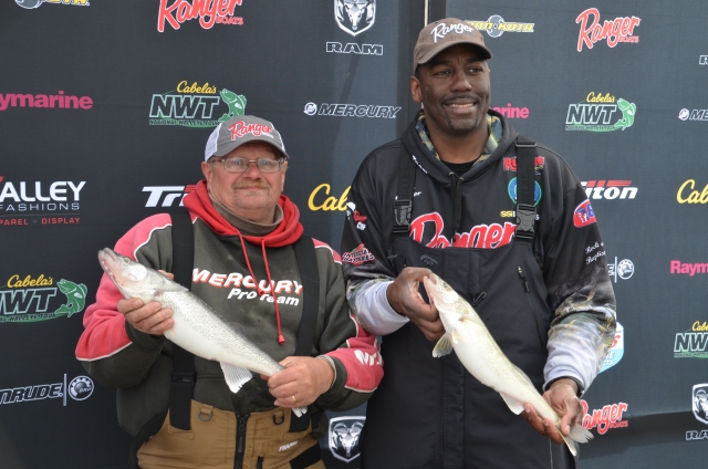 76C73026-9F3A-468D-A1B8-81DF58749132