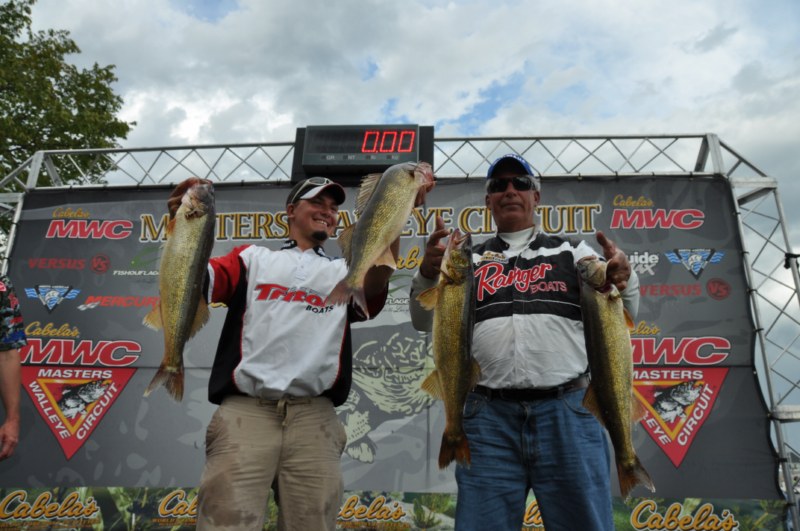 76D1F753-F54A-4CF2-B4C2-55040568F31B