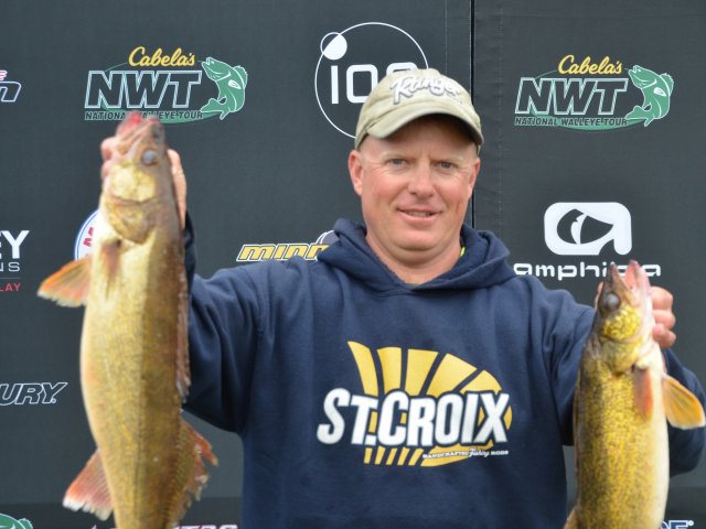 76F5BEFB-6052-495E-8115-C997234CE84B