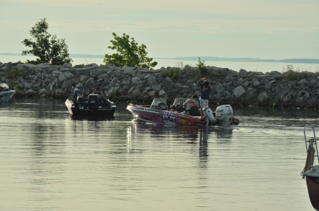 76F9D488-5F84-4DF2-93C2-ED5AF3262C94