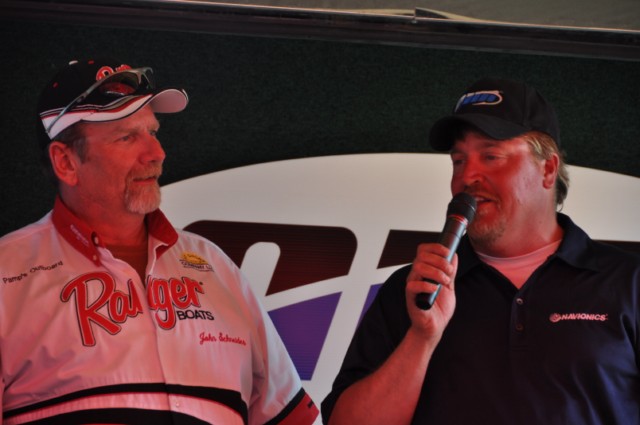 77138EC5-DE97-4CD4-A866-CC6C1E9CC4AB