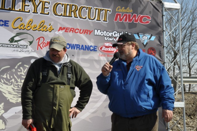 7726EB56-F9C4-4D06-BA6B-B5BA82DCE4AF