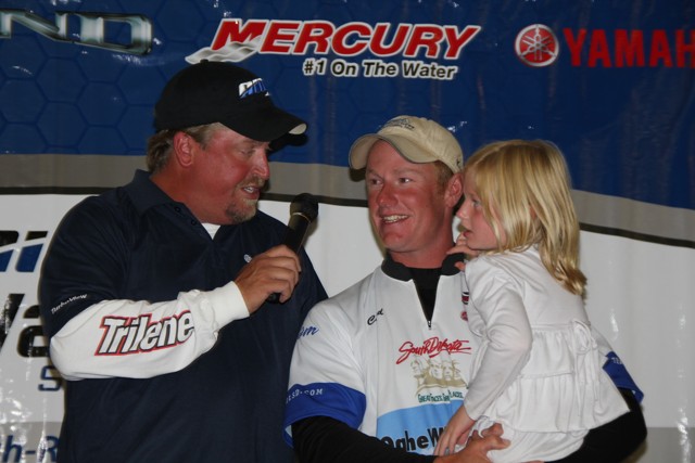 773E306D-4FBF-4F7B-9667-EFA5B552CD6A