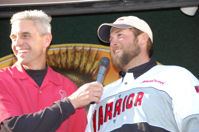 77985BF8-B53B-4D98-8392-17CDC6629518