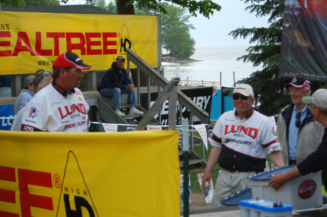 77C78255-E61E-437E-9F7A-0060289FF232