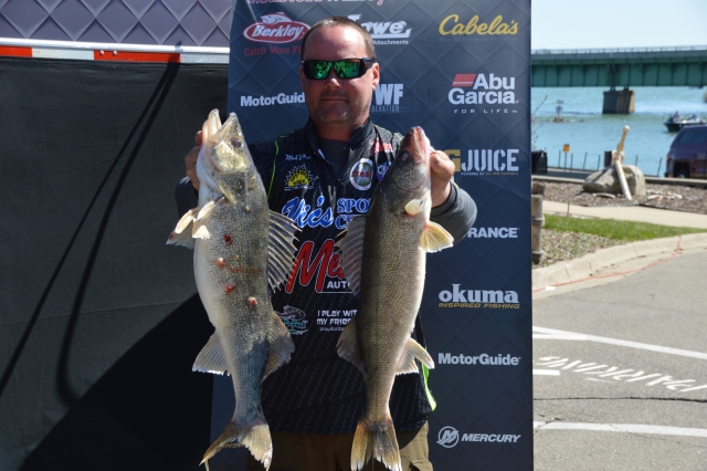 77FB6C4F-1B00-48A6-8F51-82275D09361C