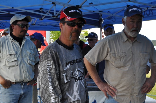 7818DC2D-230F-46A1-B8B3-76CEB8751516