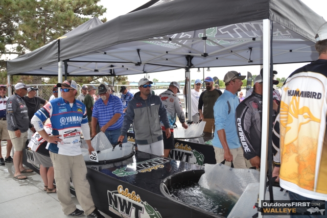 782839D9-59B1-4854-9F02-09FEBF9C7CD5