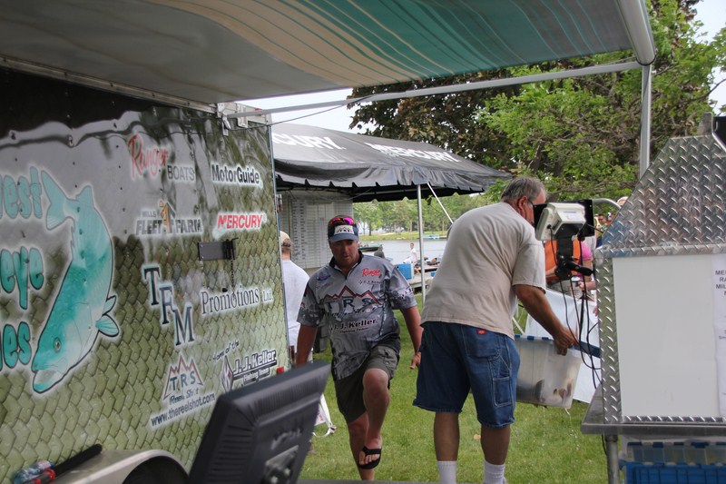 78441D4E-1255-46AD-8E44-9B232D416651