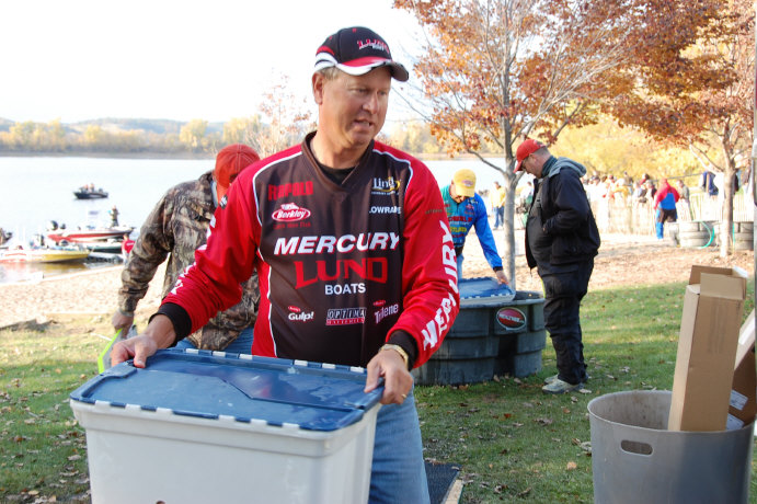 787D7A7E-26ED-4E5D-8DA5-5407C4BD027A