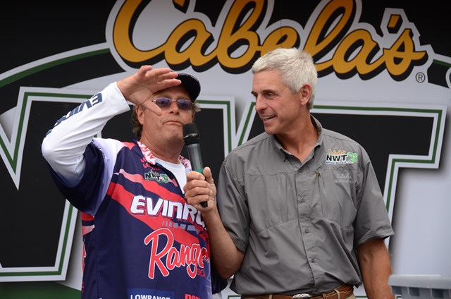 788493D7-4FA3-49D2-BAF8-5A5BAC0EE3A6