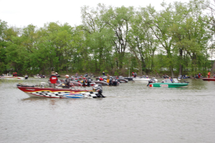 7885CCEE-4EC4-4195-AB8C-456C1A41F853