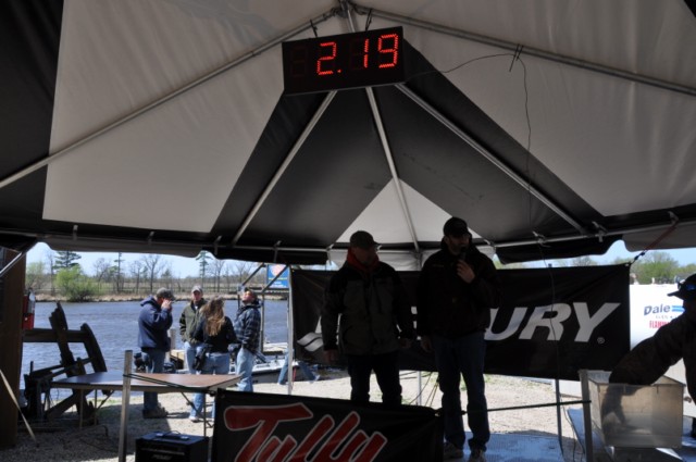 78ABD433-9A51-4696-BA5D-1DD08FFD9809