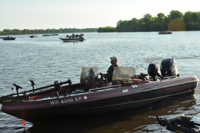 78C27A03-2E9A-4246-84DB-CF8281CE99EB