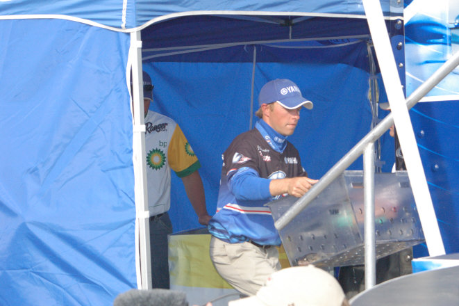 78D99E47-ED01-4593-B2A9-0F6D4726B7F9