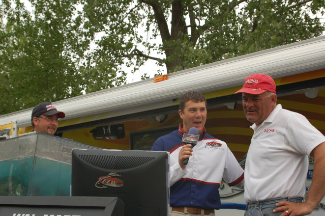 78FA0ED8-D62C-4E3F-88CD-EB990FE52B38