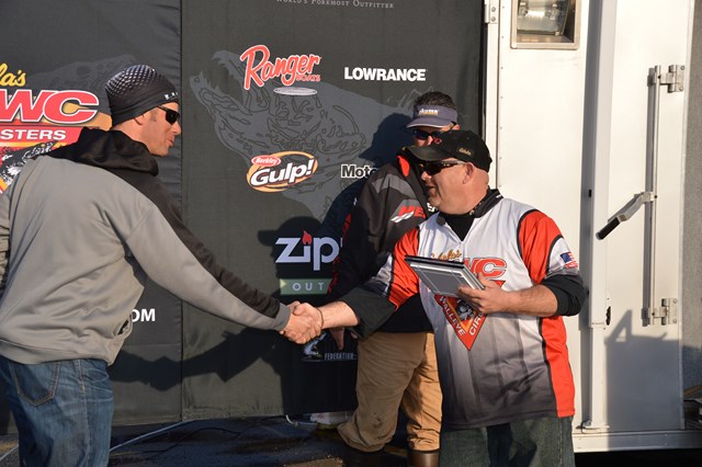 795898EA-8321-4E3A-BF90-91F38CCB5821