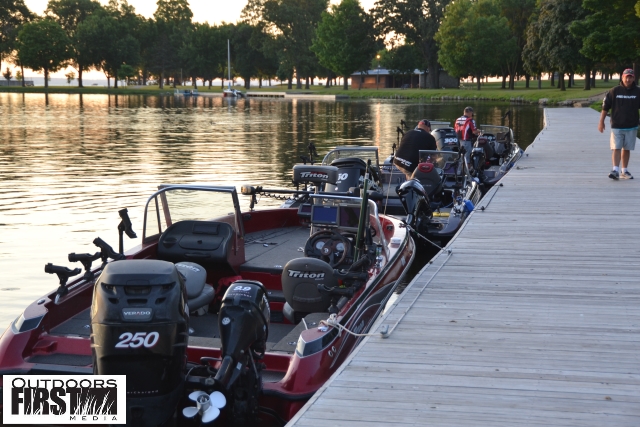 79924F38-F951-455A-A693-36D5EFF33155