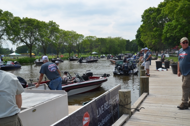 79B0F2CC-EF2C-412F-BC06-461927CE1A66