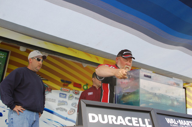 79BF17A5-DAF4-4277-9848-6AE5D0AA58F3