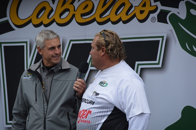 79FD440F-3EF2-47F2-AC4B-55AFC56D14FD