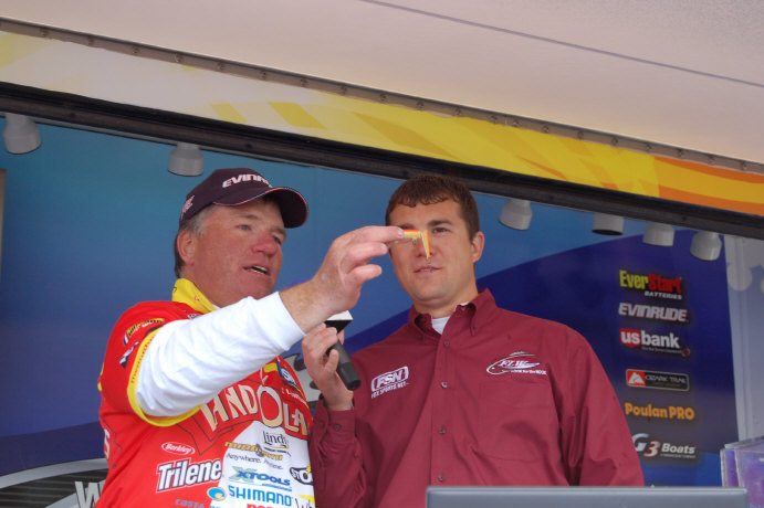 7A82A232-B8D6-4D2A-92EB-1846ADDBA481