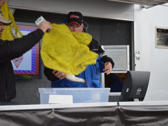 7A92FA15-9D1D-41AE-95E7-4A03C13763C4