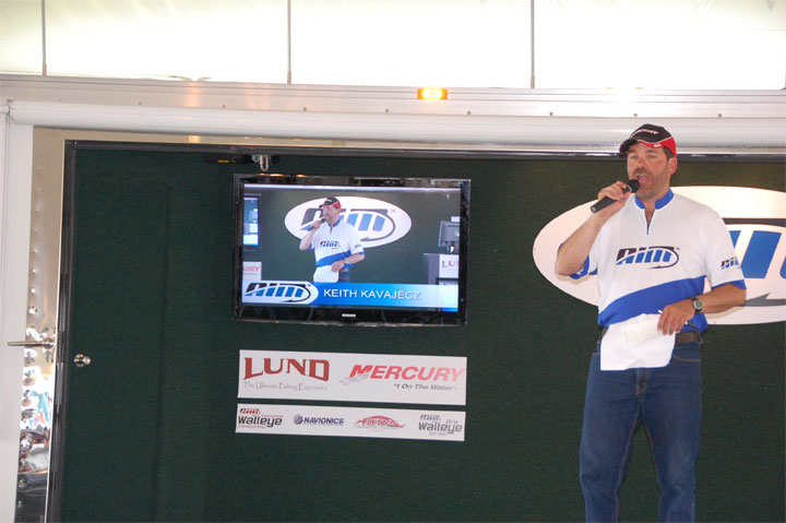 7A981E08-2816-4830-BCAA-8284E5073DCB