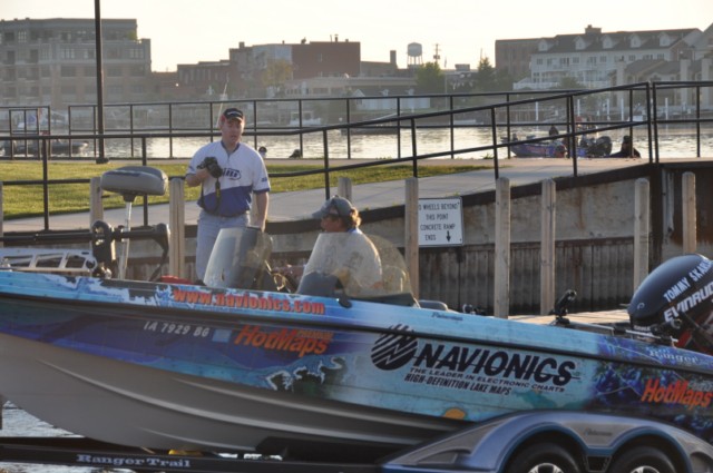 7AB14935-CC1B-4A7D-B401-FD05BDB4E95E